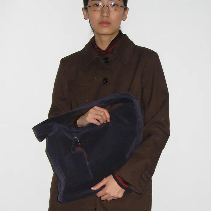 [3rd Reorder: Immediate Shipment] 0007 Layered Pouch Hobo Bag_Corduroy Navy