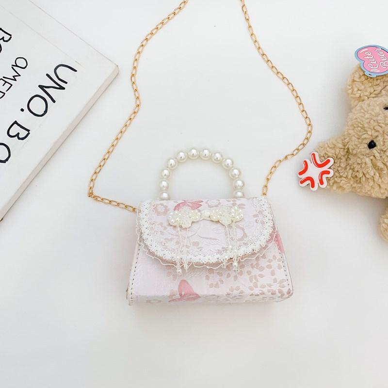Fashionable Handbag Childrens Featuring Delightful Bow And Chic Details Pearl