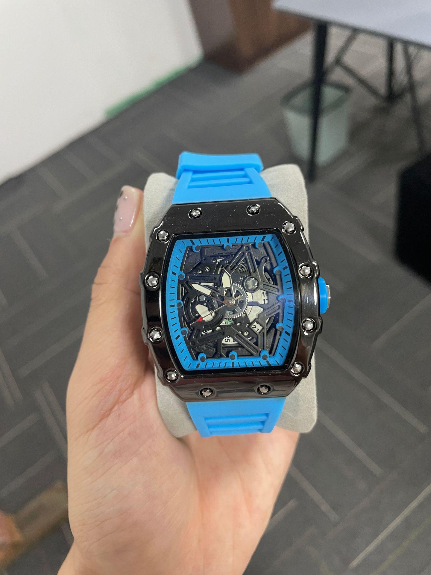 ZIDO Men s Luminous Barrel-Shaped Fashion Watch - Bold Design, Non-Mechanical. No gift box
