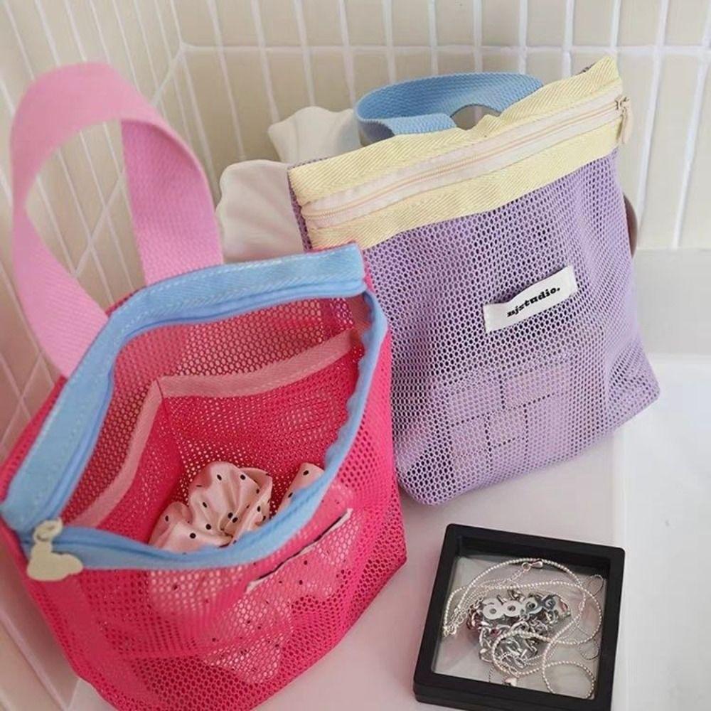 

Large Capacity Mesh Toiletry Bag Breathable Toiletry Storage Bag Simple Mesh Cosmetic Bag Beach Style 2