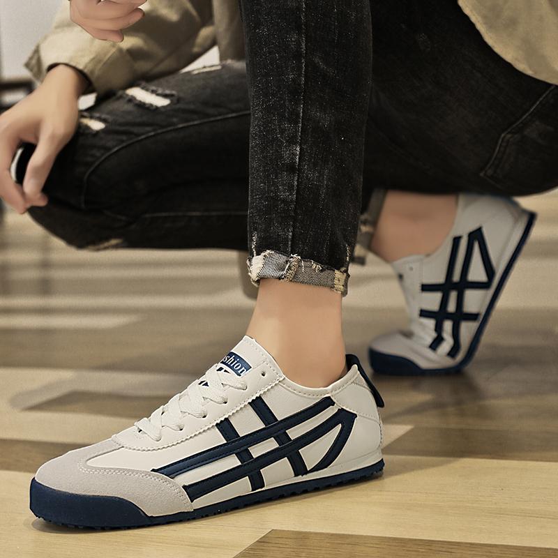 Men's Classic Running Shoes Lace Up Flat Bottom Sports Shoes Soft Sole Walking Shoes Breathable Couple Casual Shoes Tennis Shoes