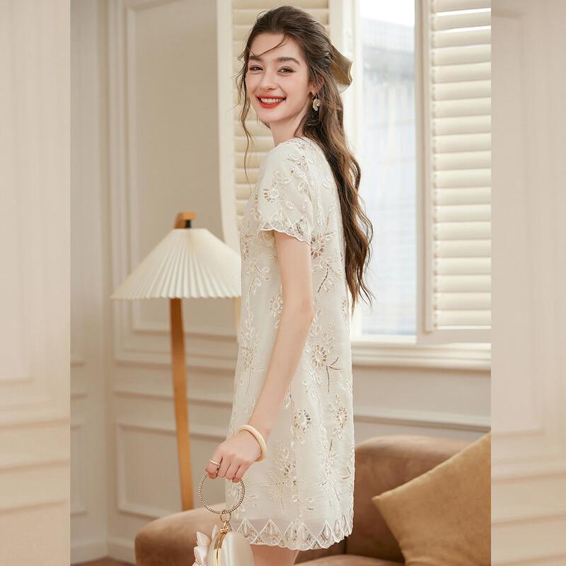 Bailuyuqing Chinese Style Embroidered Lace Dress