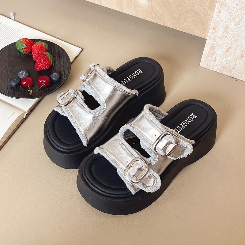 Summer new muffin thick-soled outer wear one-word slippers women's casual fashion with skirt beach sandals women's shoes