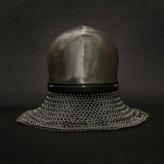 Medieval Bascinet Nasal Helmet with Chainmail Aventail Knight Armor Helmet for LARP, SCA, and Cosplay Gift