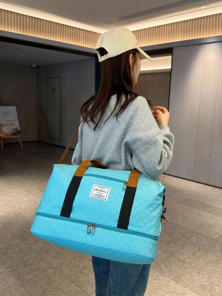 Multifunctional Travel Bag: Large Capacity Yoga, Sports, Business, and Boarding Bag with Single Shoulder and Handheld Options