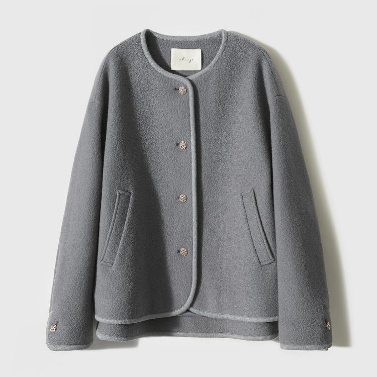 New Niche Design Beige Short Coat Casual Autumn Winter Coat