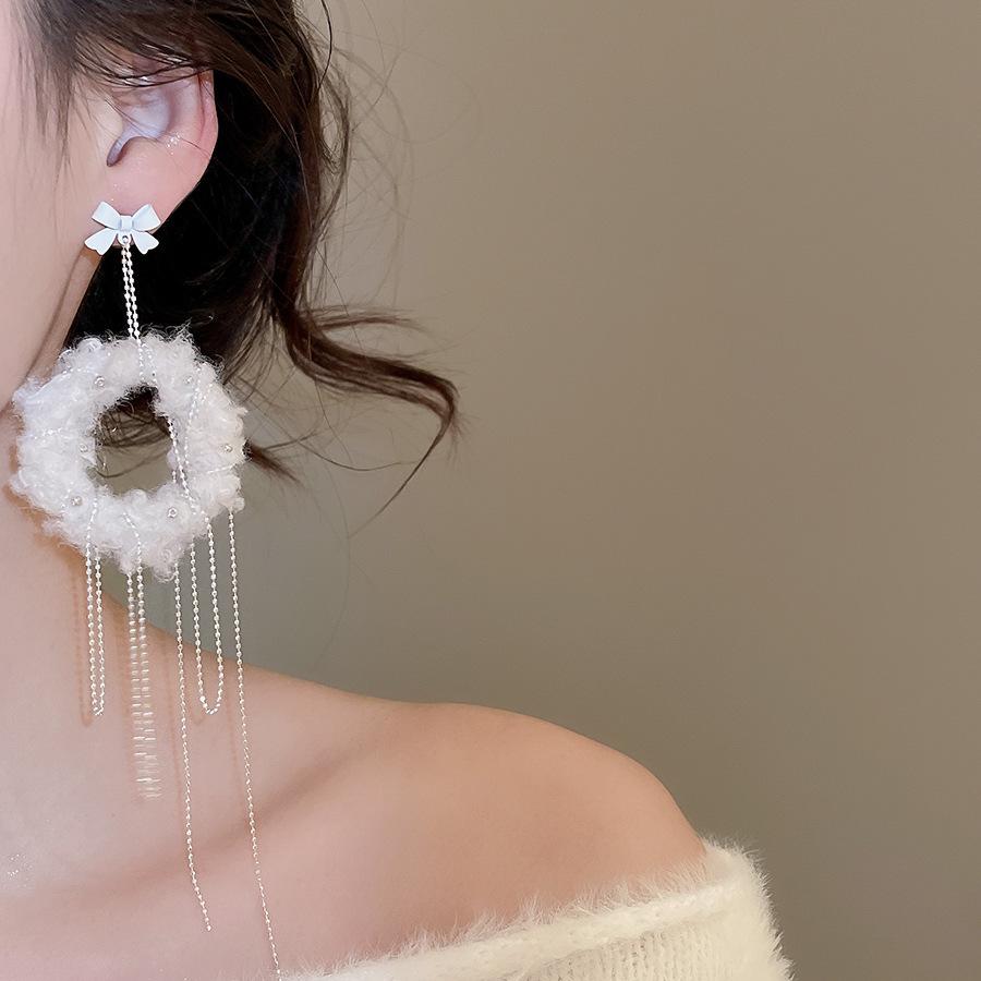 Silver Needle Fluffy Tassel Bow Earrings: Retro, Creative, High-End Winter Accessories for Women