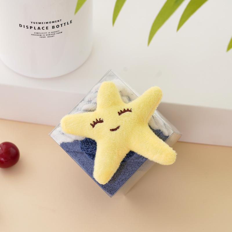 Kindergarten cartoon doll hand towel coral fleece thickened soft absorbent square towel kitchen hanging children's hair