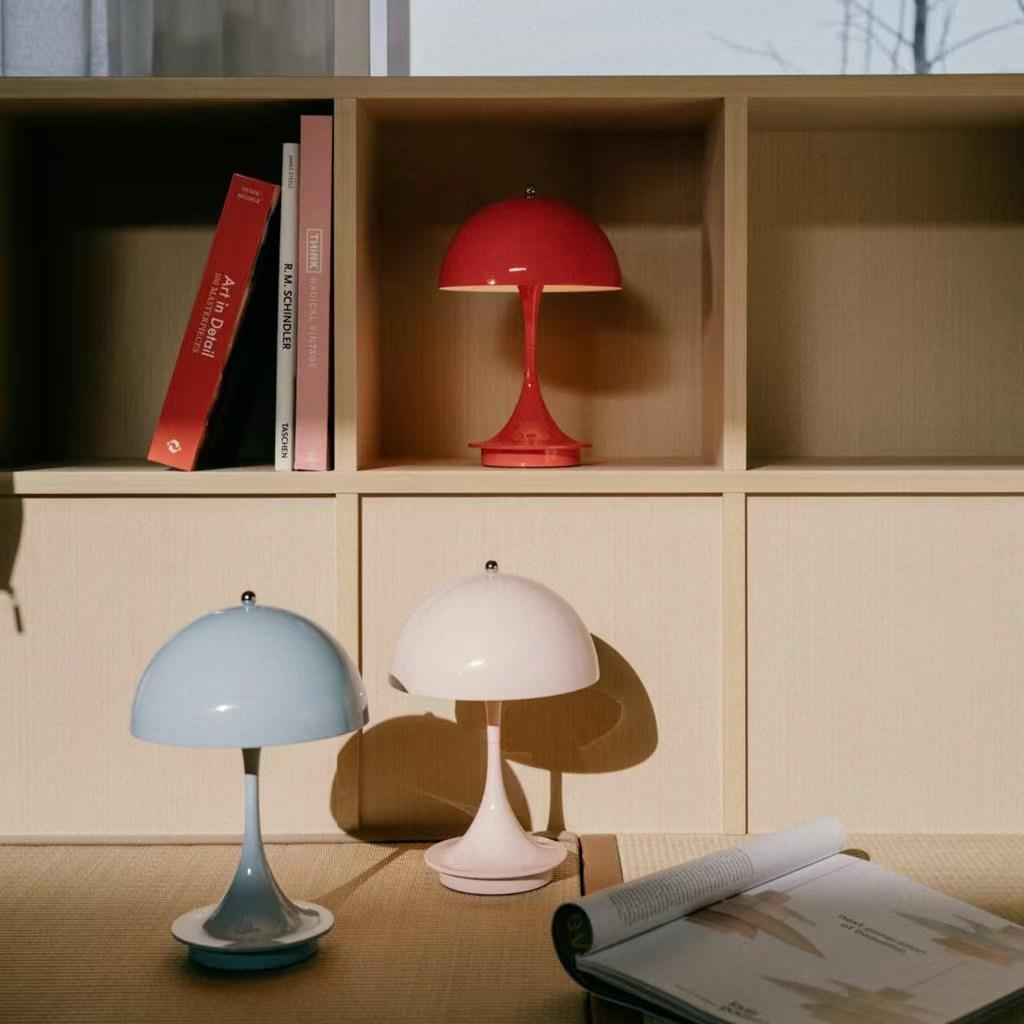 LED Mushroom Small Table Lamp Portable USB Charging Dimmable Flower Bud Lamp Bedroom Bedside Lamp