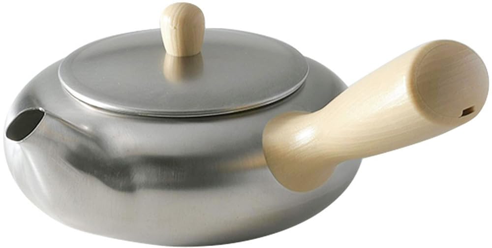 

KOGU Горизонтальный Сделано в Сделано из нержавеющей стали и и вмещает Он оснащен ситечком для чая и матовой отделкой, которая позволяет чайным листьям раскрыться и