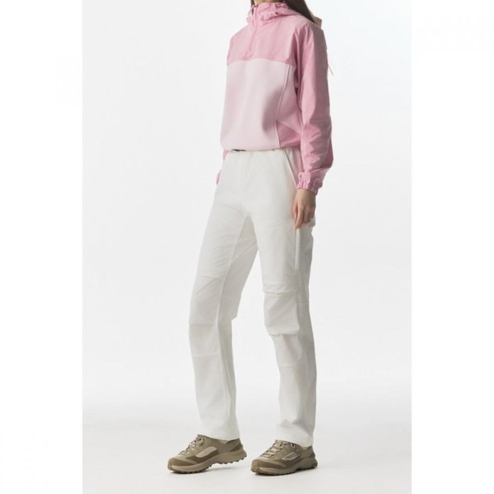 KOLON SPORT Women S looSe Fit Soft Shell Cargo pantS tvpnS25442owh