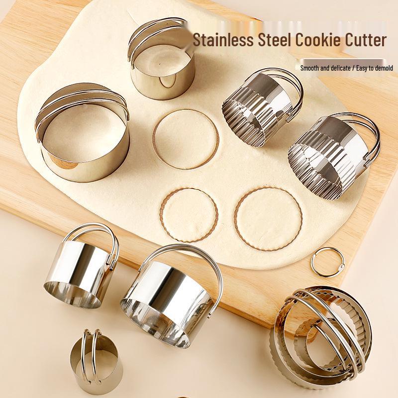 Stainless Steel Biscuit Mold & Cookie Cake 5-Piece Set with Hanging Basket Handle Mousse Ring Baking Tools