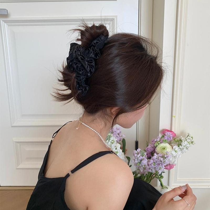 Retro Pleats Hair Clip For Women Solid Color Ponytail Holder Claw Headwear Fashion Hair Accessories