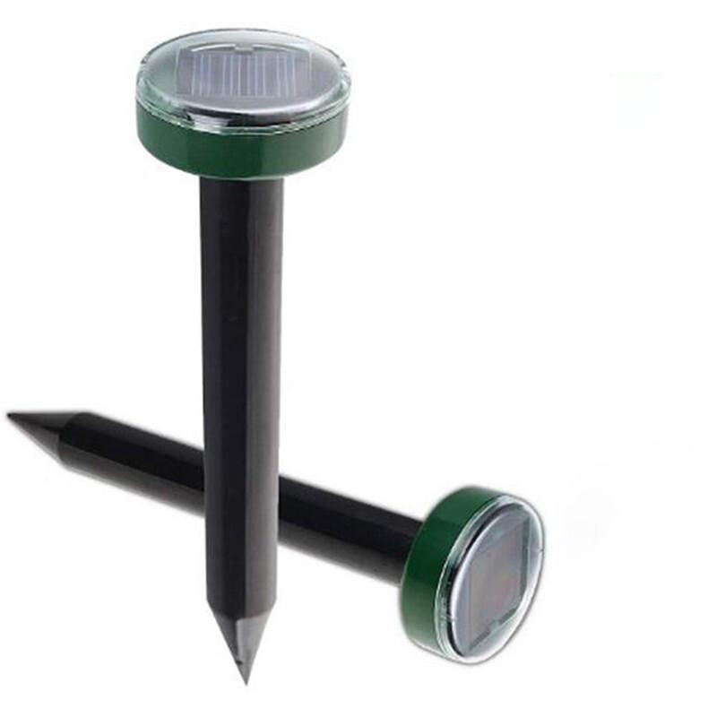 Solar Powered Outdoor Snake Repeller