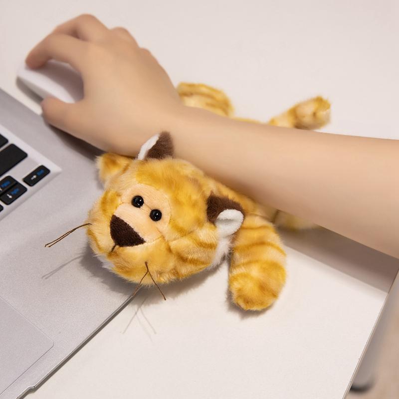 Kawaii Plush Animal Cartoon Panda Tiger Giraffe Turtle Stuffed Doll Refrigerator Sticker Creative Home Decoration Children Gift