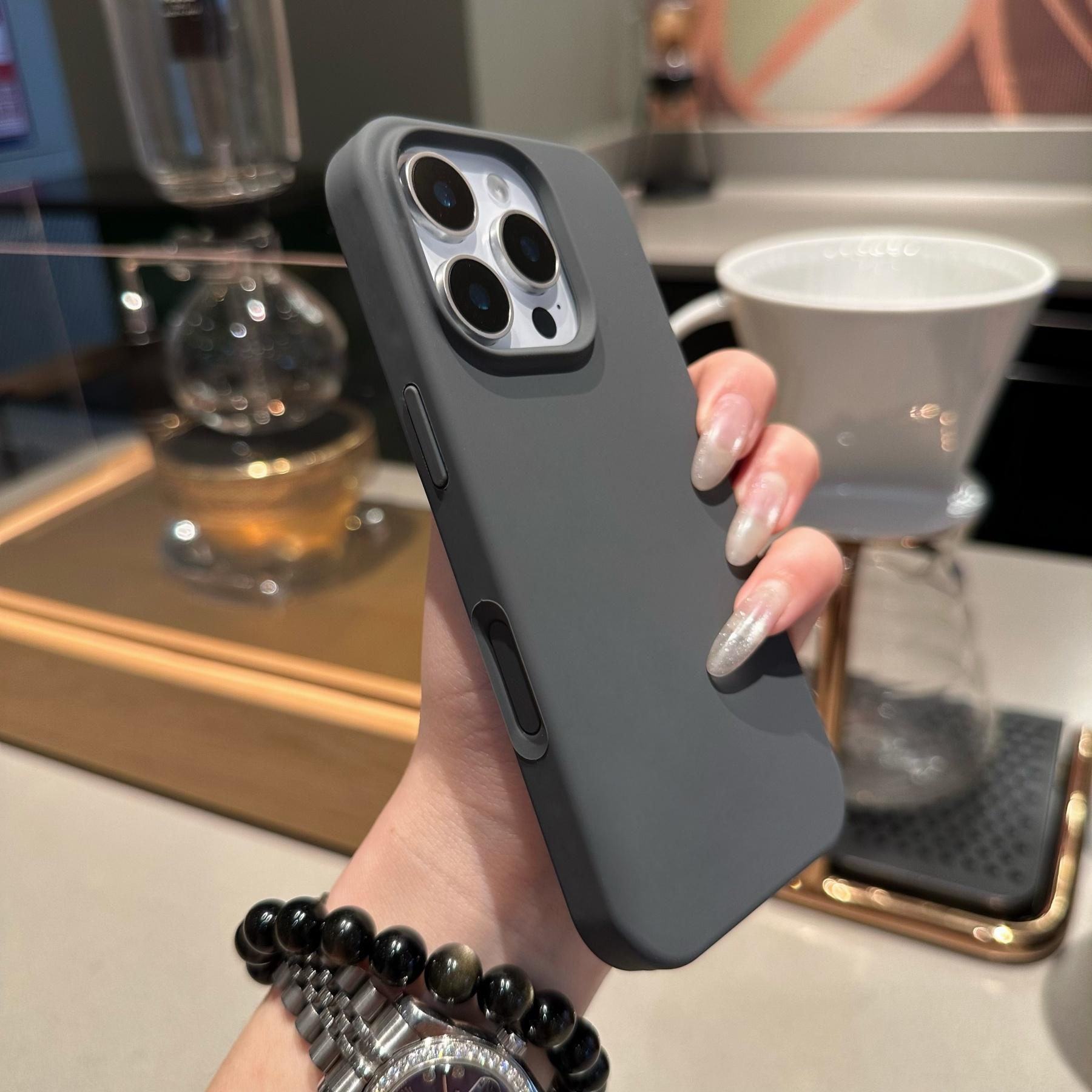 

Красочные силиконовые чехлы для iPhone 11, 12, 13, 14, 15, 16 серии — сочетание защиты и стиля. iPhone 16 Pro серый