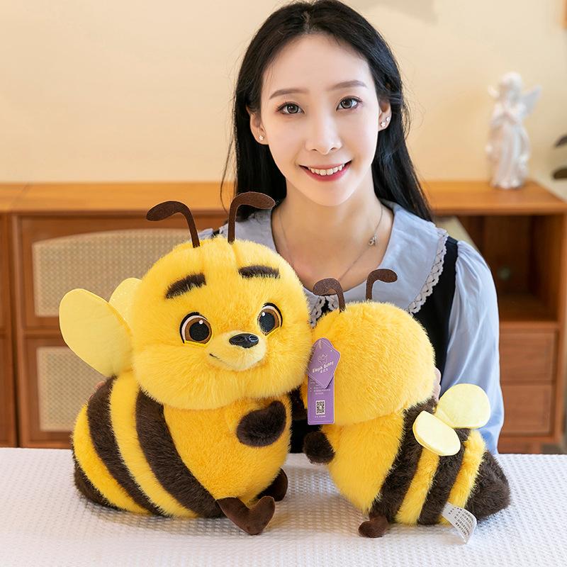 Cartoon Big-eyed Little Bee Stuffed Toys Children's Comfort Doll Birthday Gift Event Props Home Decorations