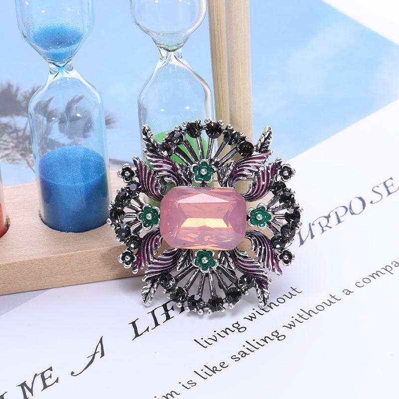 Wind Creative Personality Retro Brooch Corsage Export