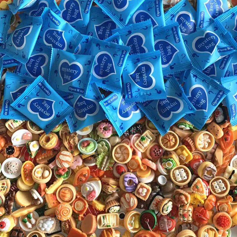 30pcs Diy Mixed Style Blind Bag Mini Food Simulation Cute Blind Box Suitable Children's Toy House Decoration Gift Randomly Sent