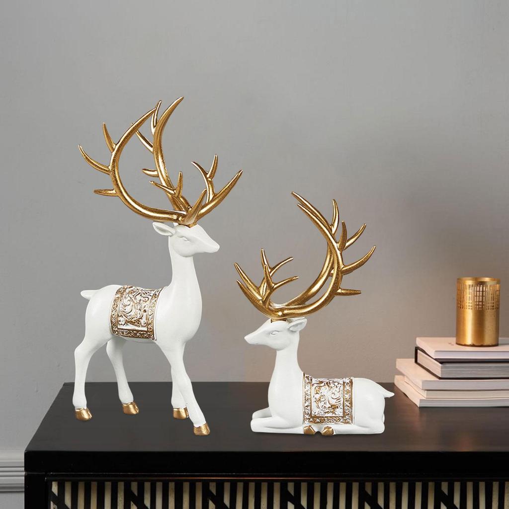 2Pcs Elk Resin Statue Decors Collection Resin Reindeer Sculpture Deer Figurine for Dining Room Desktop Farmhouse Bookshelf Desk