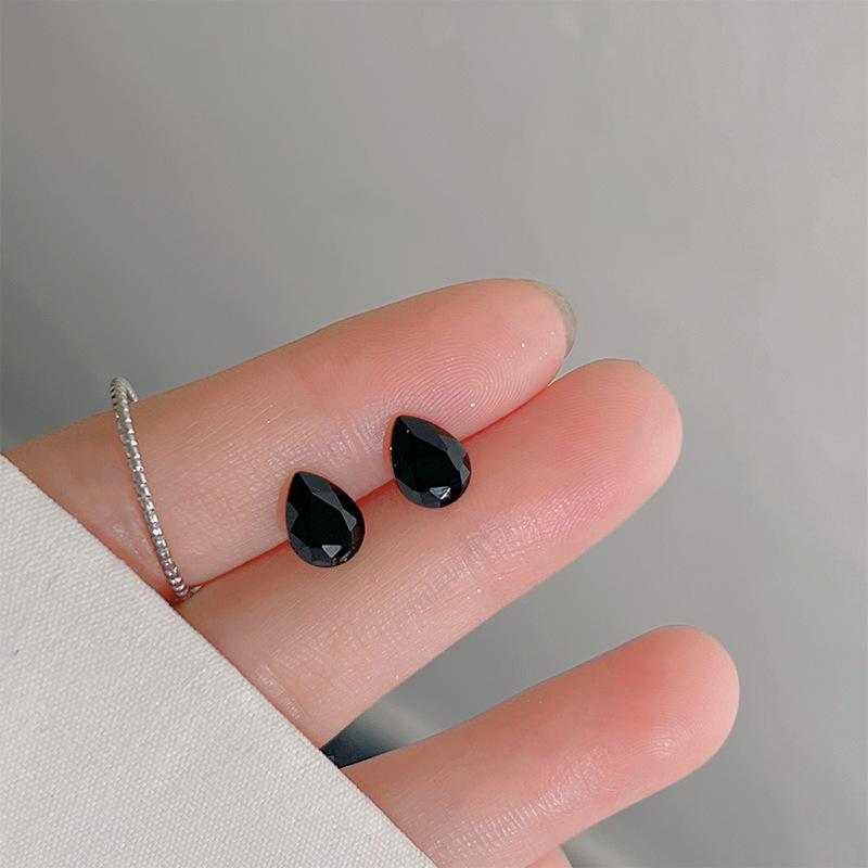 S925 Silver Stud Earrings Women's Ear Hole Earrings Niche Design Earbone Studs High-end Earrings