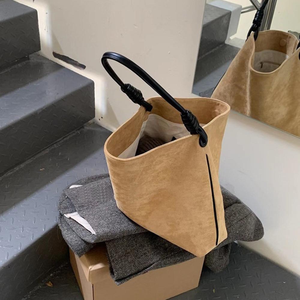 Корейская версия осенне-зимняя ретро замшевая контрастная сумка-ведро женская 2025 новая вместительная универсальная сумка-мессенджер тоут модная