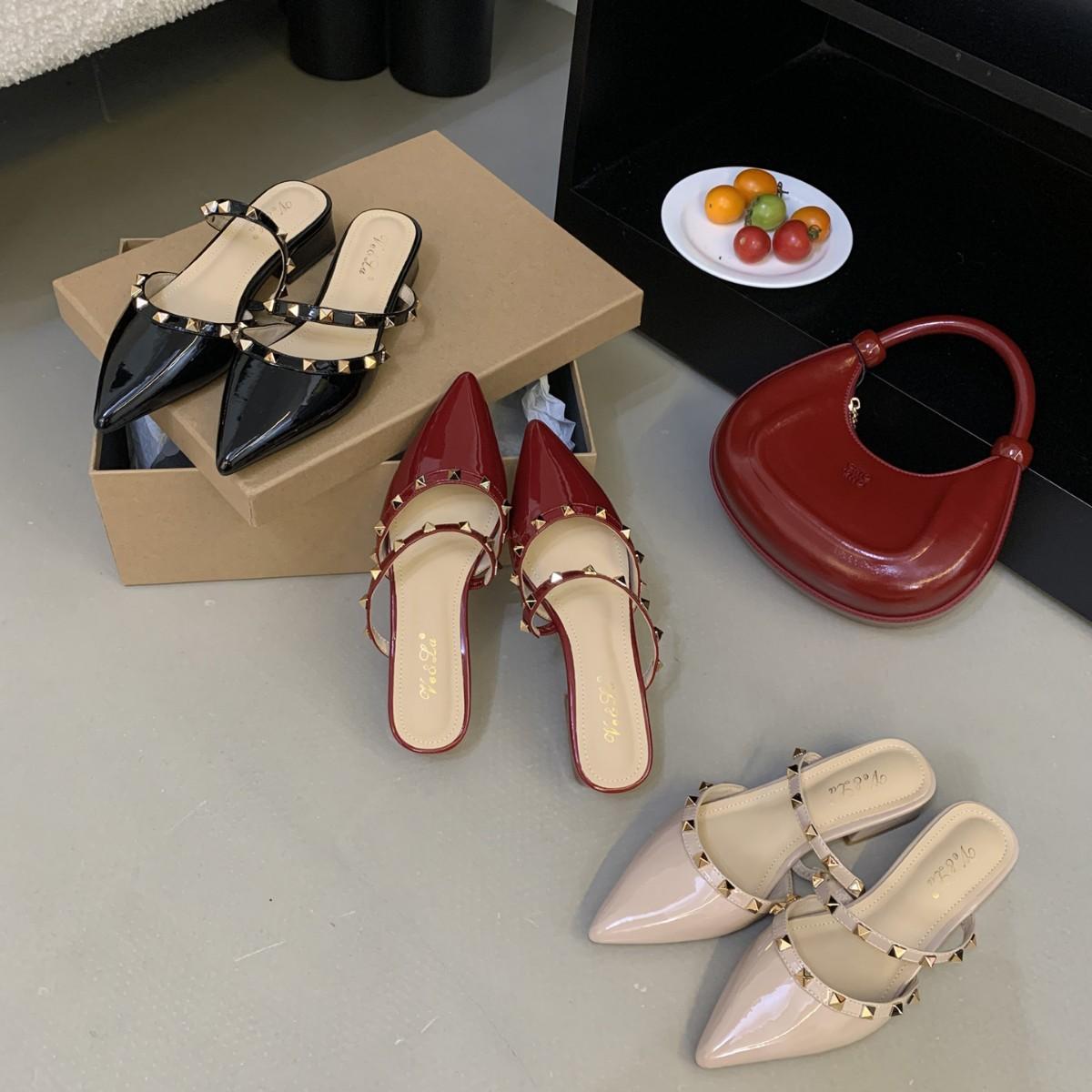 

2025 новые туфли с острым носком на толстом каблуке из лакированной кожи, полусабо для ленивых женщин 39