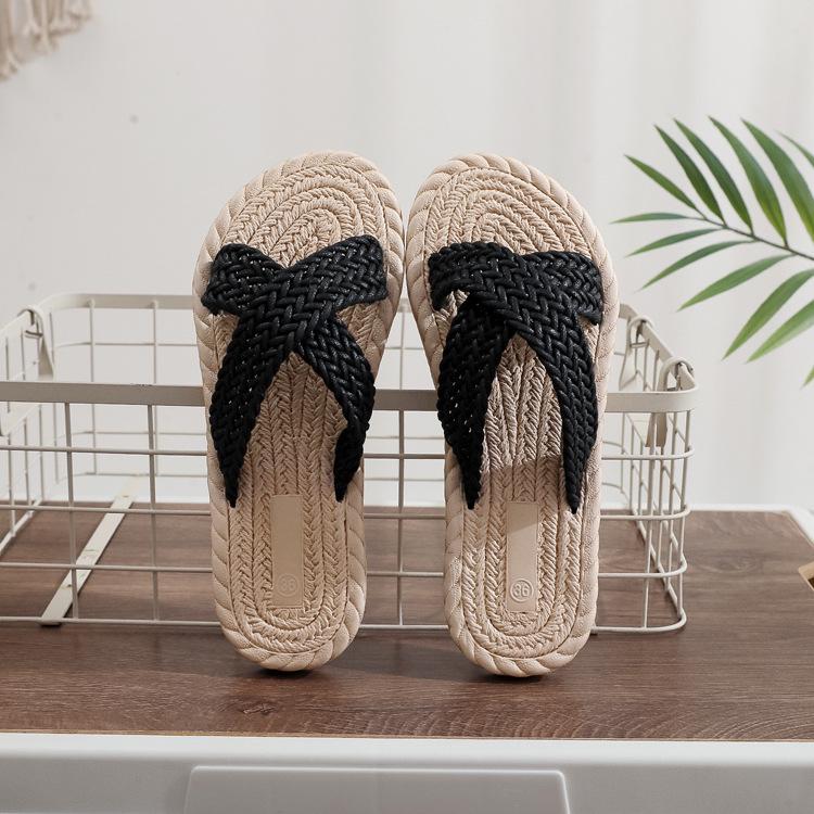 Women's Trendy Fashion Cross Strap Beach Slippers - Casual Rubber Sole Sandals