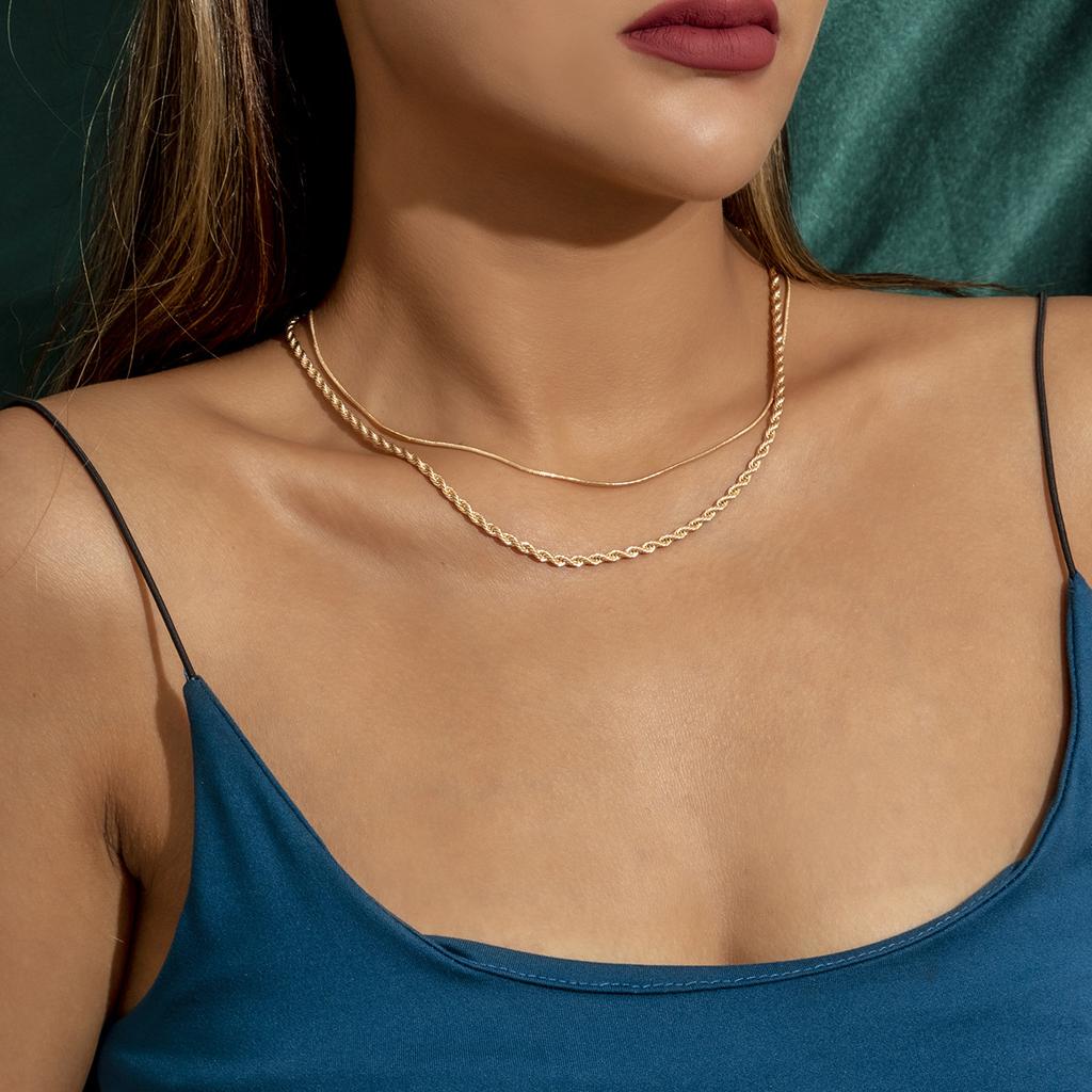 Accessories, Hip Hop Simple Flat Snake Bone Chain Necklace Women, Vintage Geometric Twist Chain Collarbone Necklace