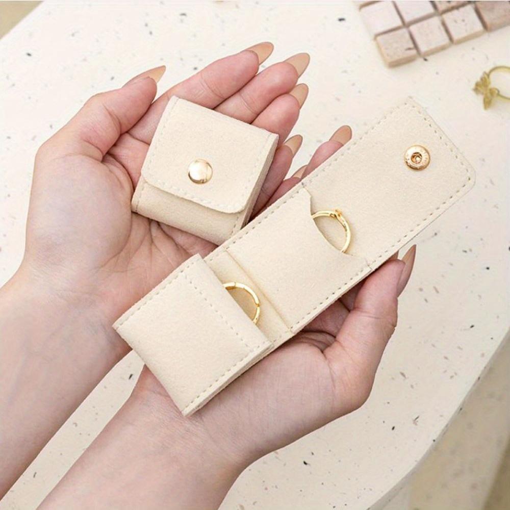 Mini Travel Jewelry Roll Bag with Buckle, Portable Foldable Travel Jewelry Storage Box, Small Jewelry Box for Earrings, Rings