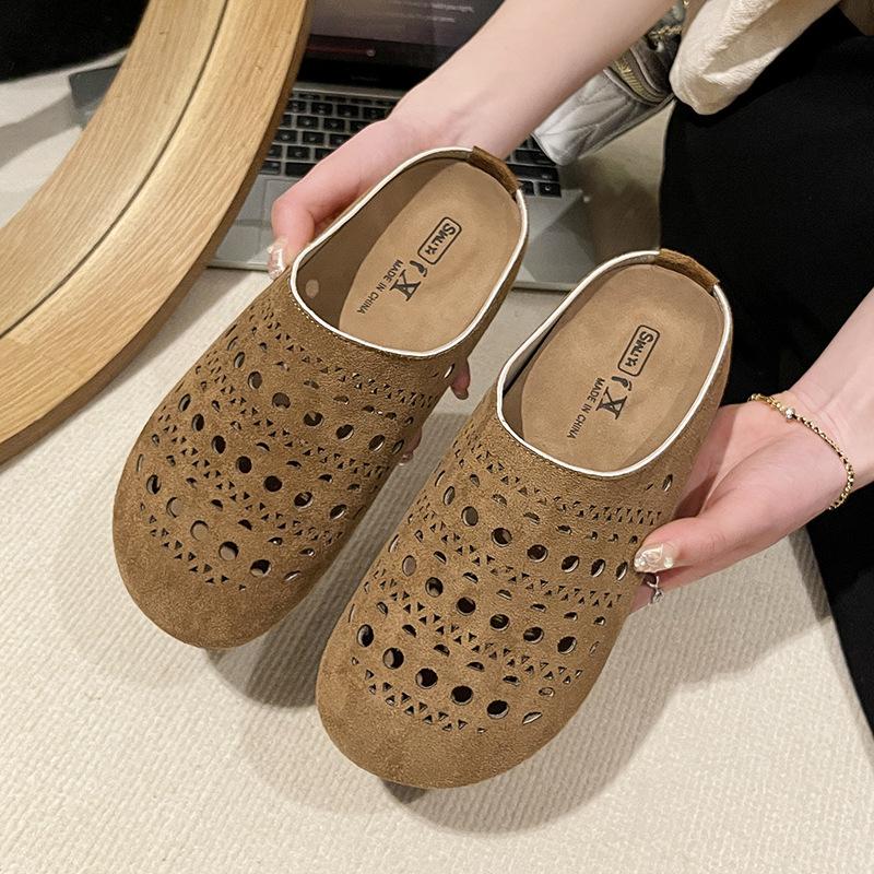 

В 2025 году новая швабра с толстым дном и мешком для головы выдолблена, и ленивый человек носит сандалии на одну ногу и наполовину волочит. 42