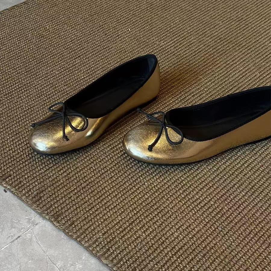 

Sheepskin [ballet] versatile round head ballet shoes bow light mouth flat sole single shoes soft sole small leather shoes 35