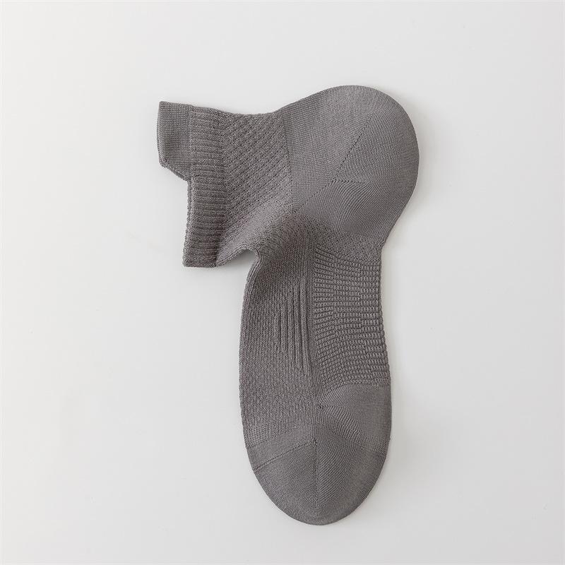 Combed Cotton Socks Men'S Large Heel Anti-Friction Socks Solid Color Lift Ear Breathable Mesh Socks