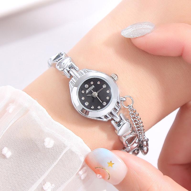 AIYISHI Love Yishi Fashion Trend Women's Quartz Watch with Bracelet - Designed for Students (Model 1869).