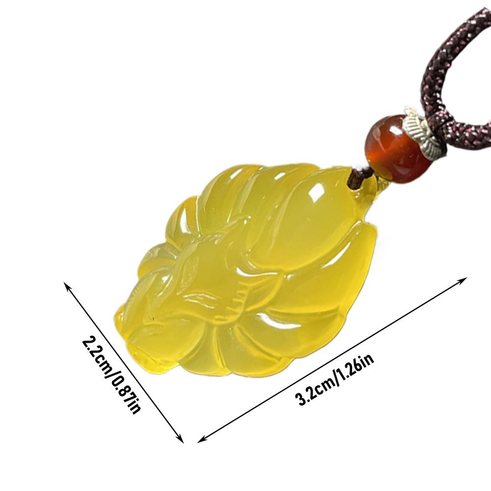 1pcs White Chalcedony Nine-tailed Fox Pendant Unisex Chinese Animal Lucky Amulet Clothing Accessories Lucky Jewelry Gift