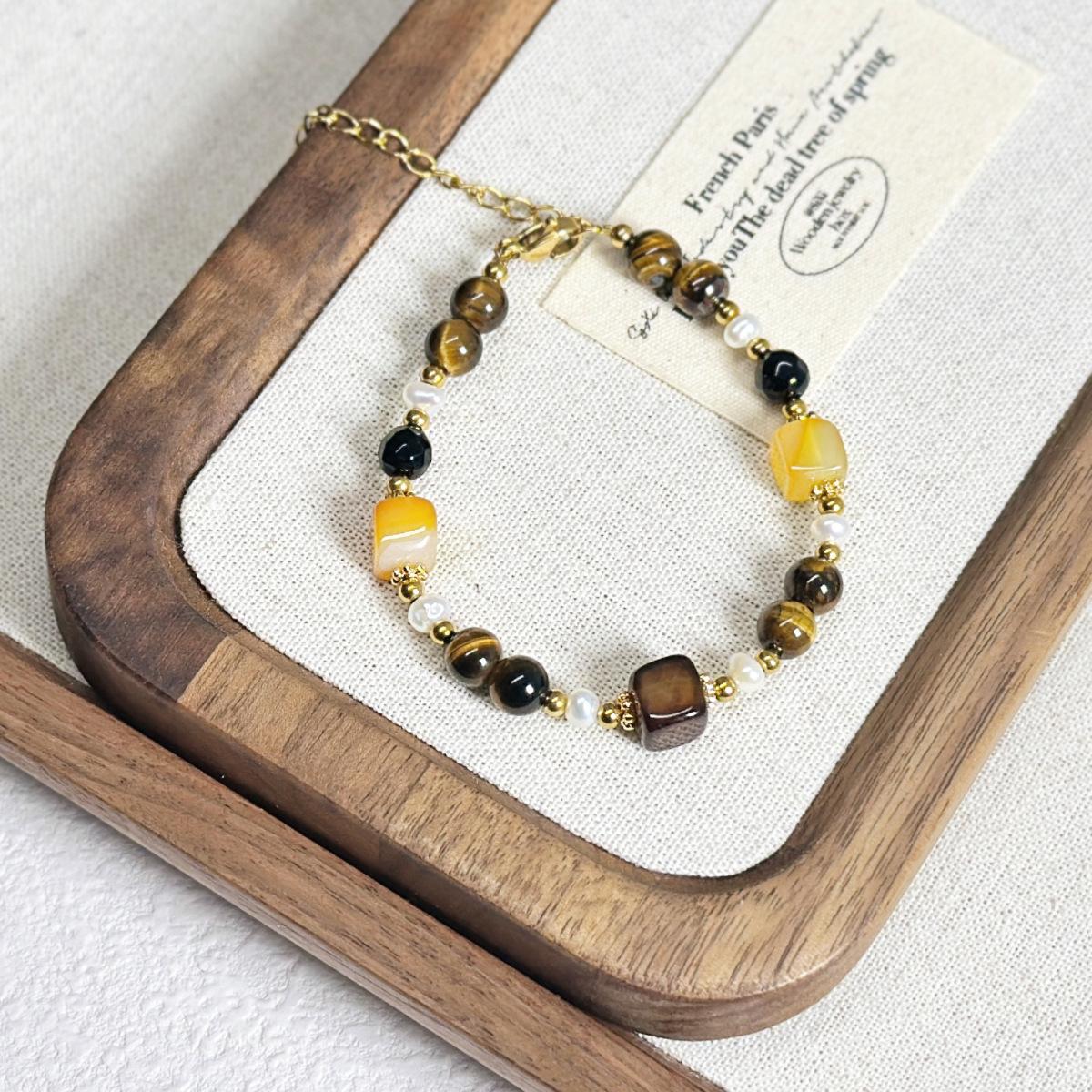 Natural Stone & Freshwater Pearl Agate Bracelet: Elegant Crystal Beaded Handmade Jewelry for Women