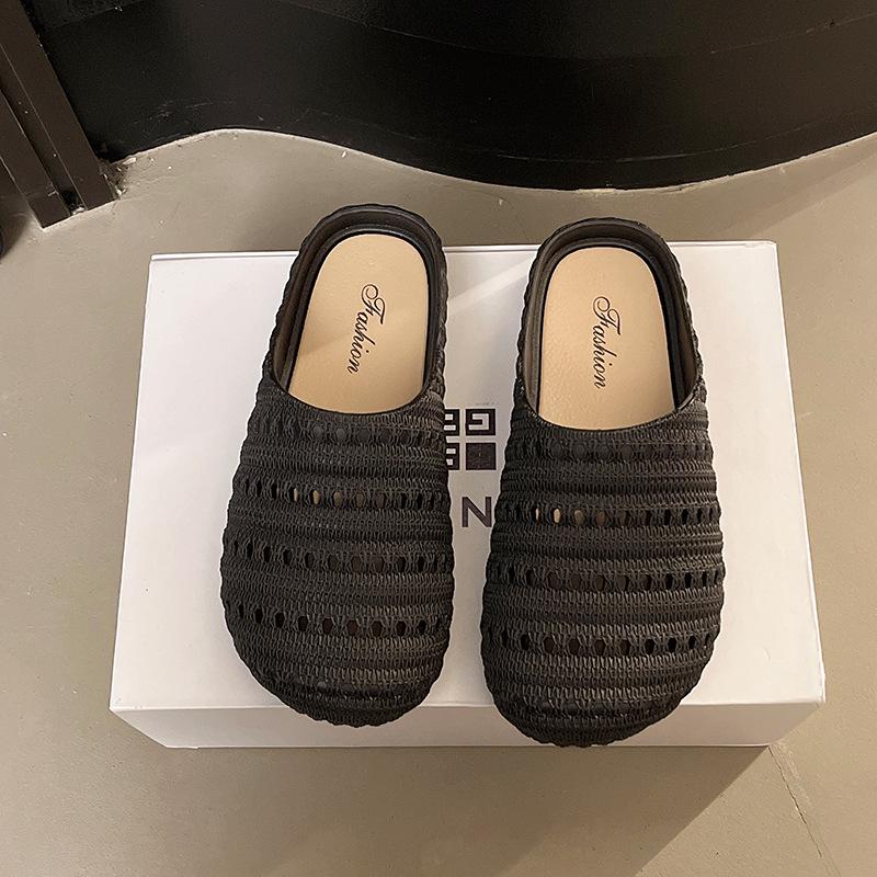 Yuzhihao Women's Summer Closed-Toe Hollow Sandals - New Style Fashion Solid Color Casual Slippers