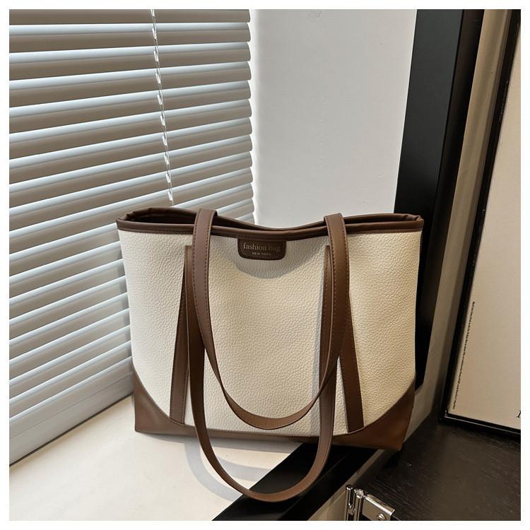 Large Capacity Stylish And Minimalist Pu Tote Bag For Women With Chic Design And Versatile Color Options