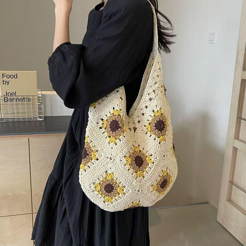 Ladies' Fashionable and Stylish Crossbody Handmade Bag, Versatile for Commuting, Cotton Thread Woven Diamond Shaped Women's Bag