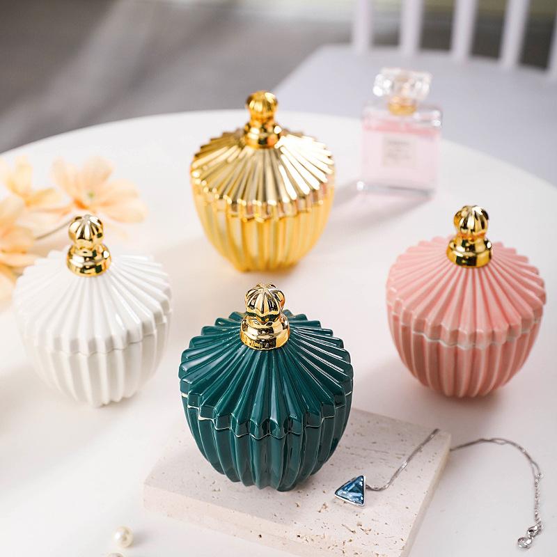 

Керамическая шкатулка для хранения ювелирных изделий A