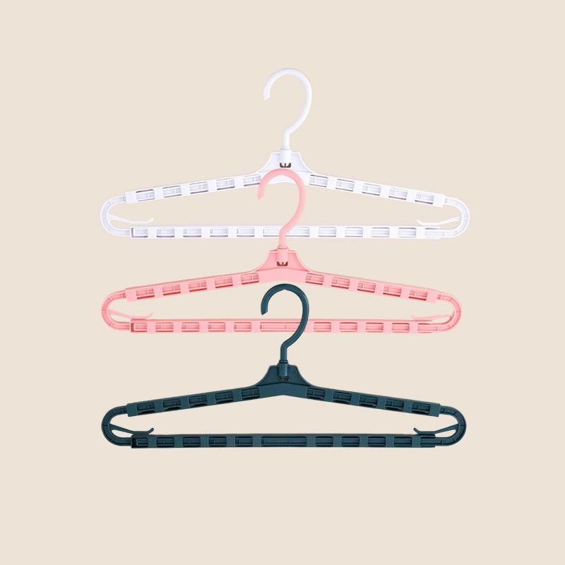 Retractable Non-slip Clothes & Towel Rack - Multipurpose Sunning Solution