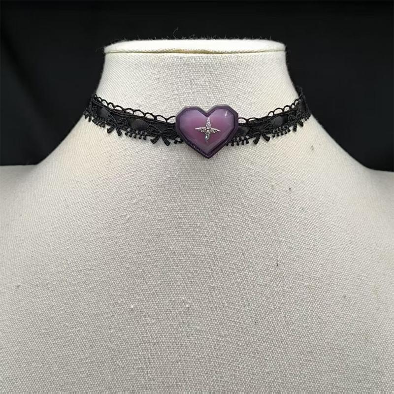 Qianxi Genre  Inspired Adjustable Necklace Featuring Lace Trim And Heart Shaped Pendant
