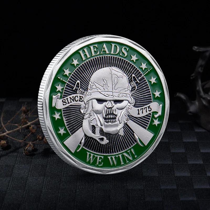 

Орел Мы выигрываем Решка Вы проигрываете Монета Счастливый жетон США. Монета «Вызов военно-морского скелетонного шлема» серебряный