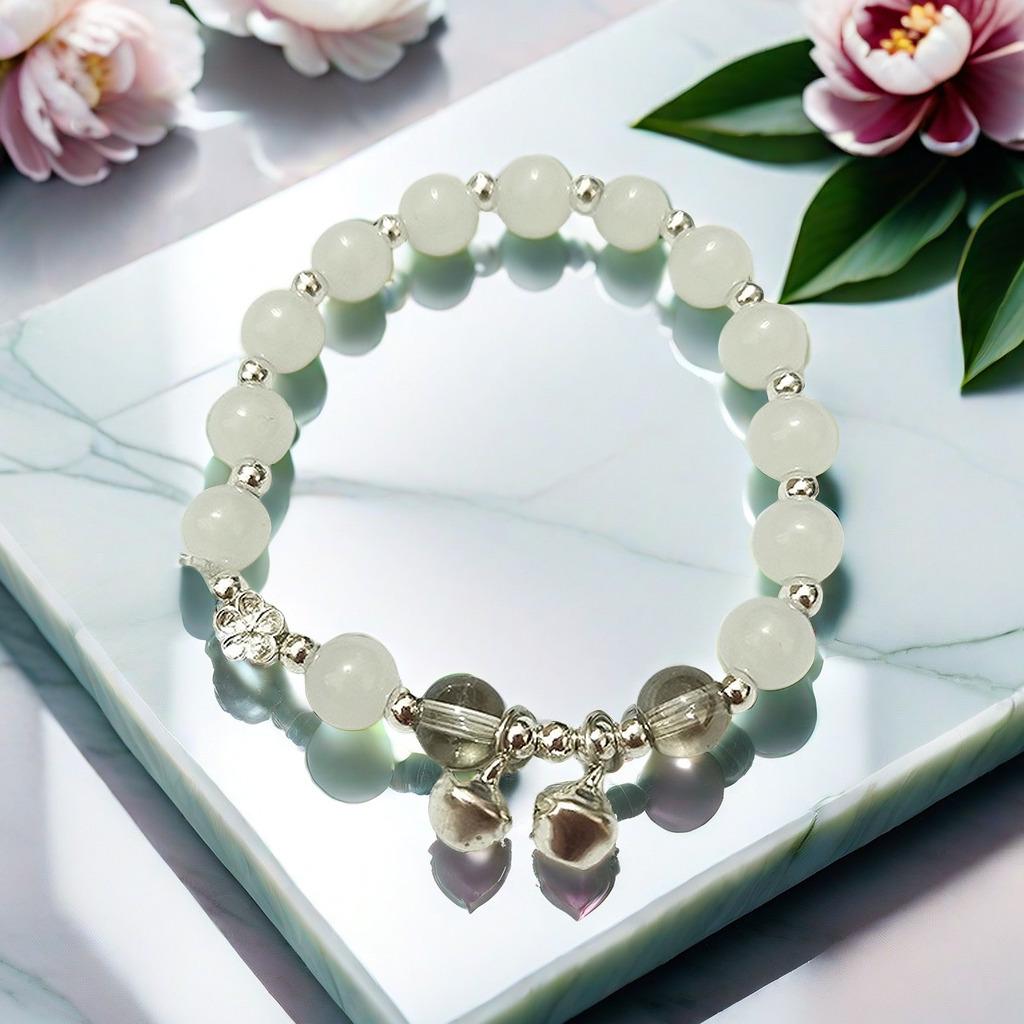Cat's Eye Moonstone Butterfly Bracelet for Women – Trendy, Versatile Beaded Design, Perfect Student Gift