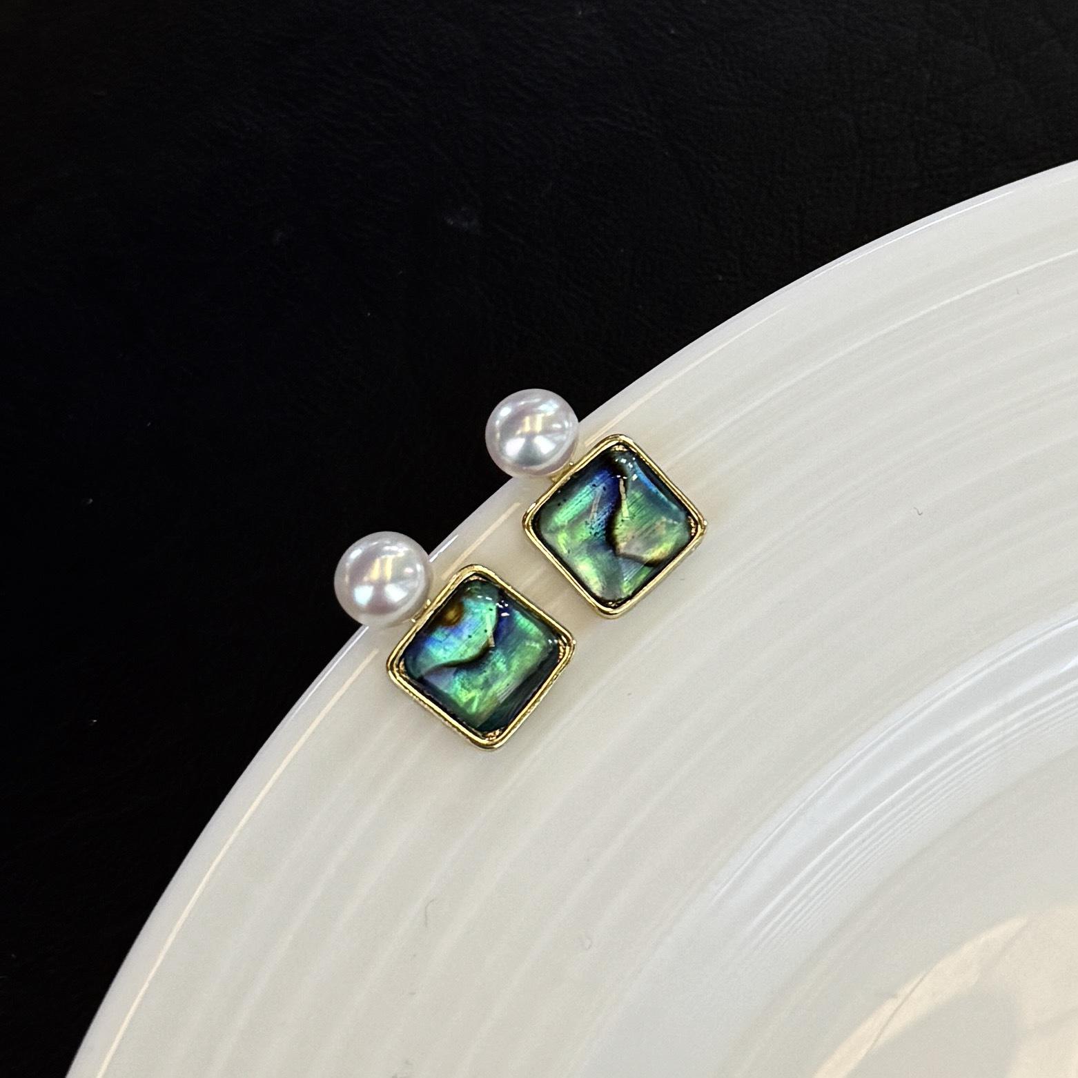 Geometric Abalone Shell Earrings with 6-7mm Freshwater Pearls - Elegant Gift for Women 6-7mm белый