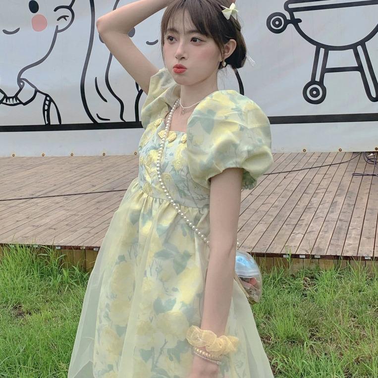 Bubble sleeves floral dress women's summer waist square neck tutu skirt on the run princess style short sweet temperament skirt