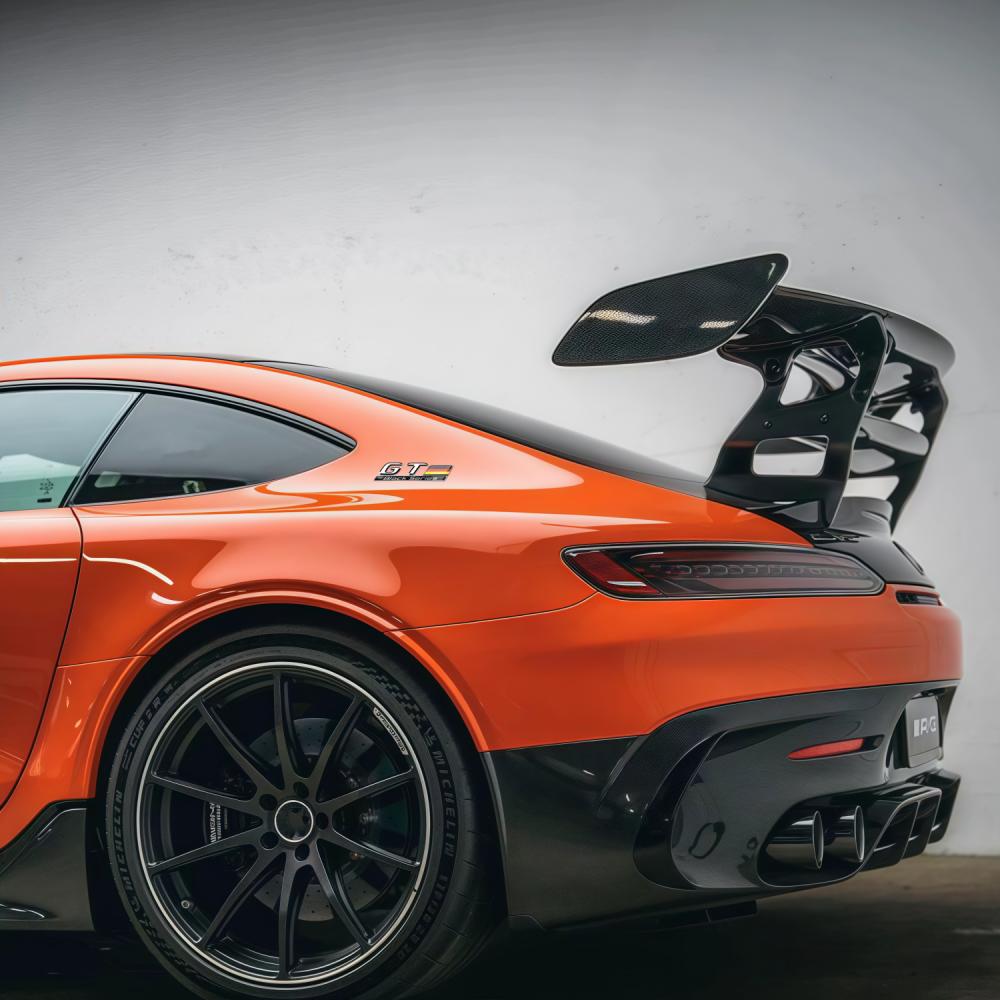 1pc 3D ABS Car Rear Trunk Emblem Decal Side Fender Badge Sticker for E43 E53 C63 GT50 GT53 GT63S GTS GTR W203 W204 W205 W176 W211 W212 W213 GLA GLC