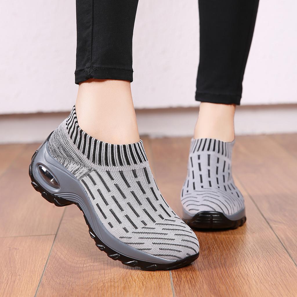 Large size women's shoes spring and summer new fly-woven sports shoes air cushion sports shoes middle-aged and elderly mother shoes wedge shoes women