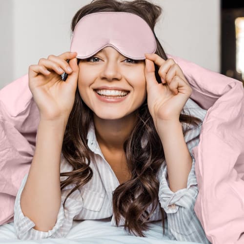 Silk Eye Mask for Sleeping, Ear Hooks, Made of Natural Silk, Summer, Breathable, No Pressure, Sleep Aid, Blindfold, Ultra Lightweight, Washable, Adjus