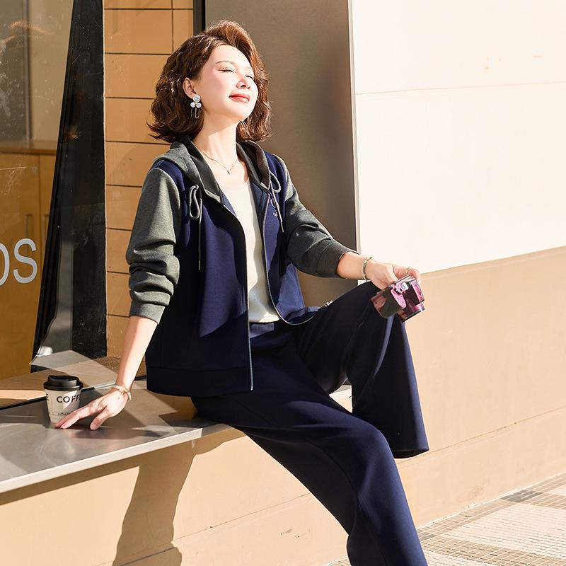 

Mom s 2026 Spring Sports Suit: New Style Casual Two-piece Jacket Set for Middle-aged Women 3XL [Suggest 120-135 kg]